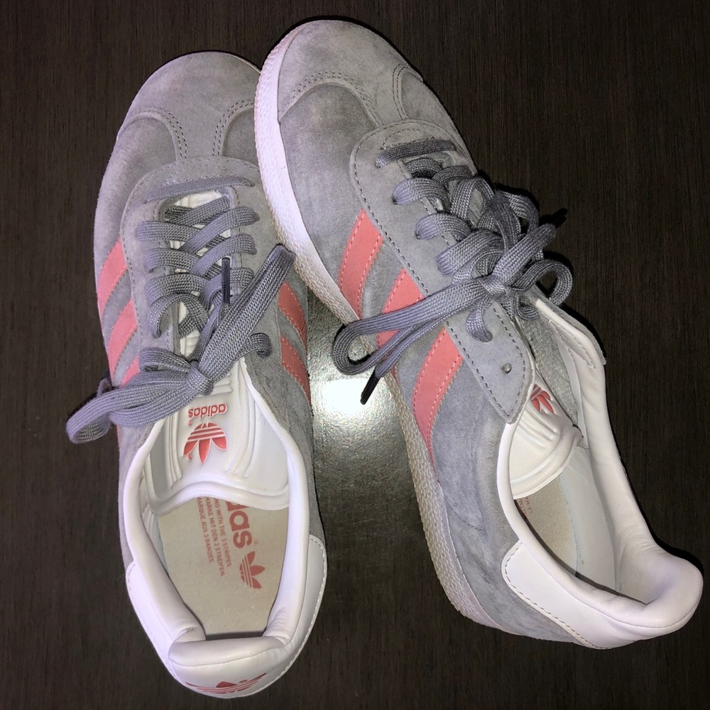 Adidas Gazelle Sneakers